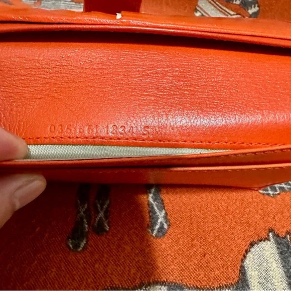 Gucci Orange Leather Wallet - Picture 8 of 11